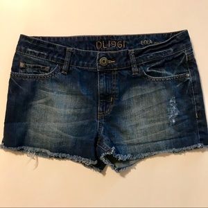 DL1961 Lola Vandal Raw Hem Cutoff Denim Shorts 27